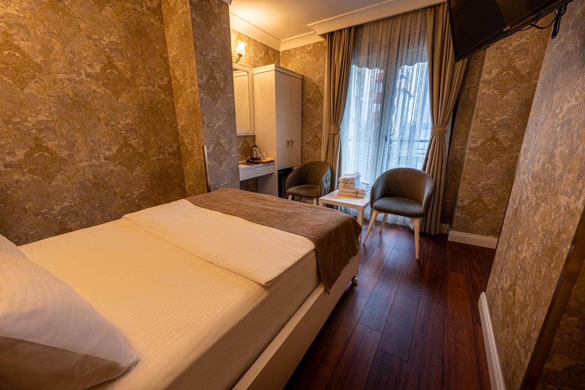 Golden Dream Otel อิสตันบูล ภายนอก รูปภาพ