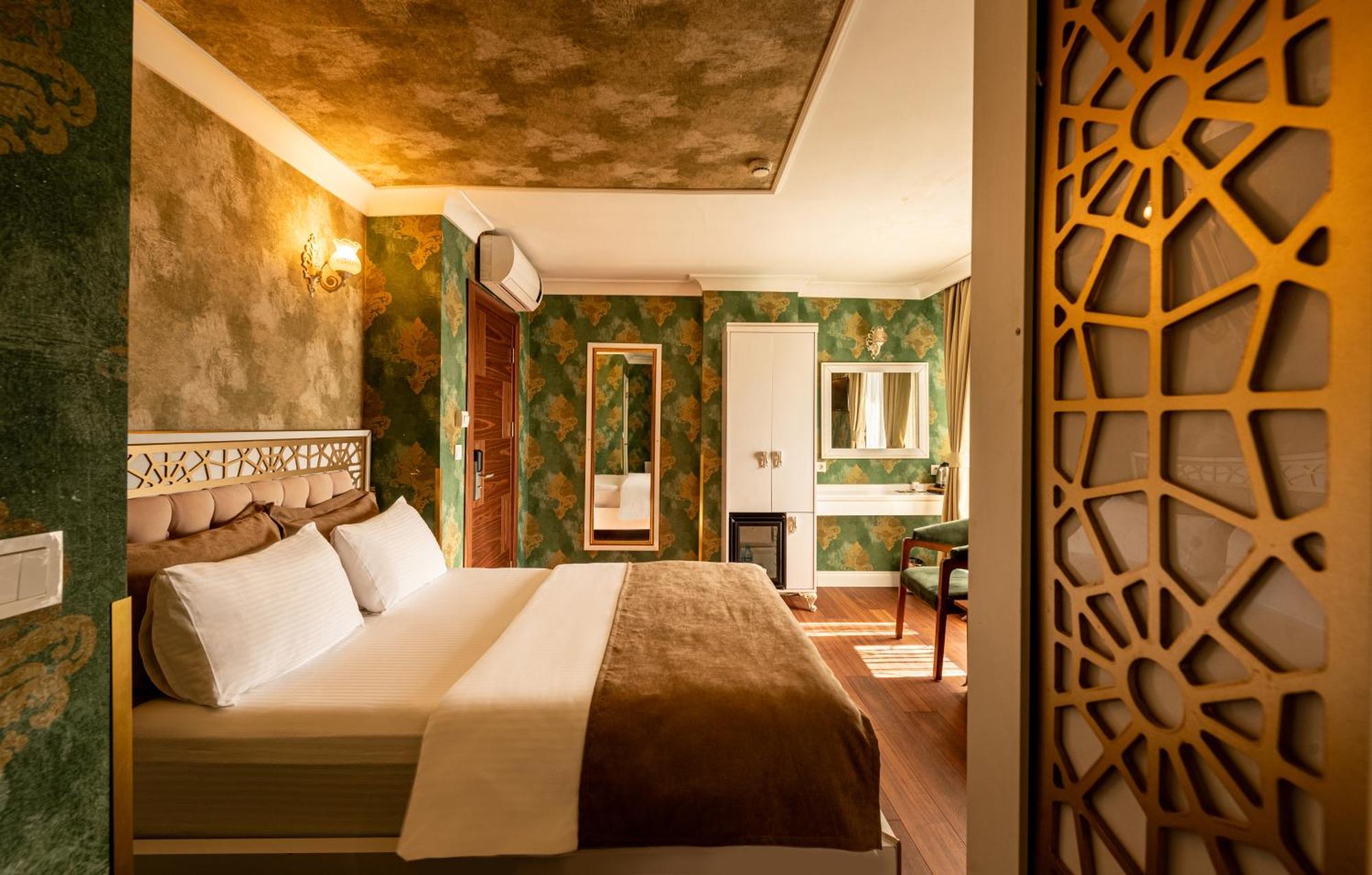 Golden Dream Otel อิสตันบูล ภายนอก รูปภาพ