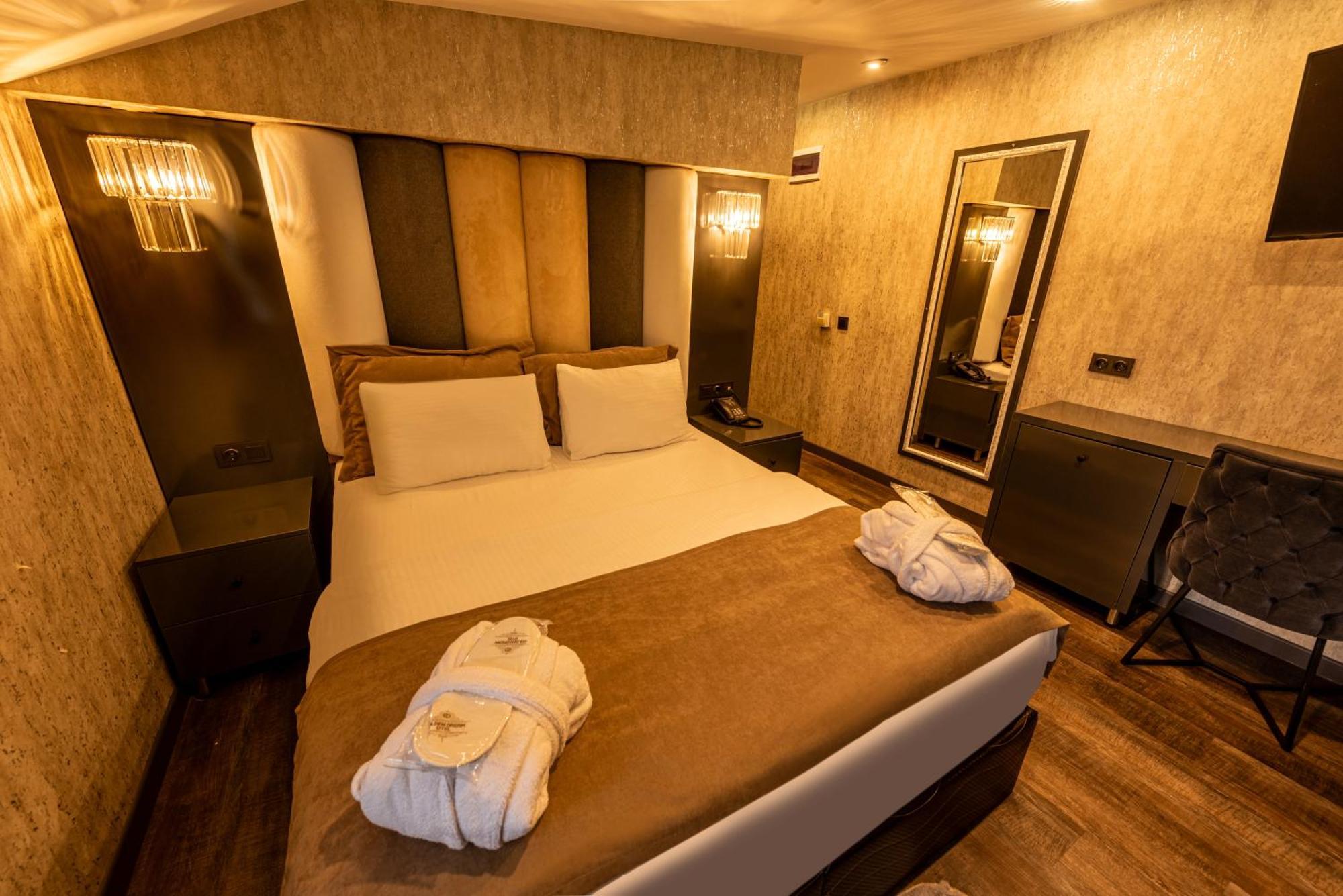 Golden Dream Otel อิสตันบูล ภายนอก รูปภาพ
