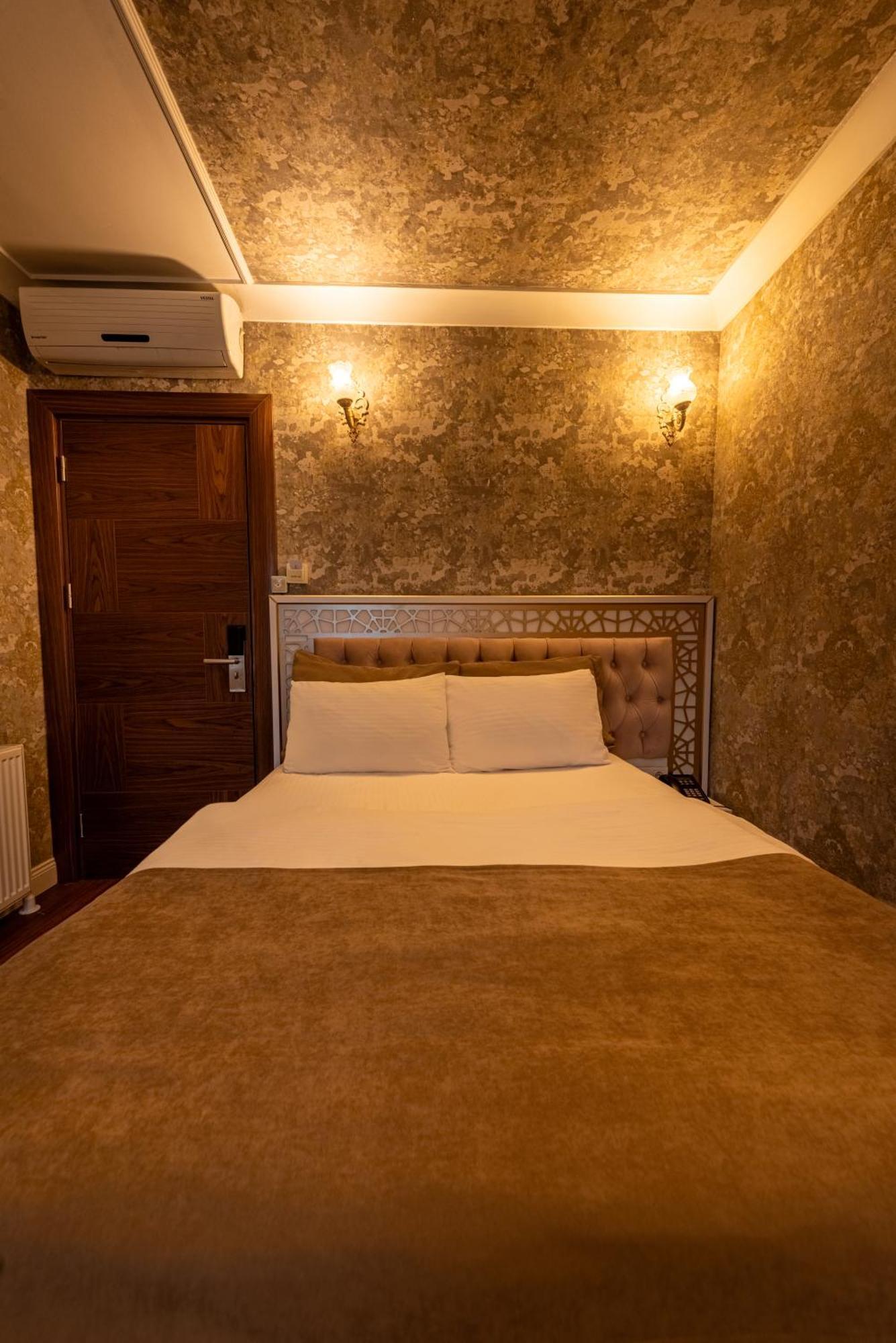 Golden Dream Otel อิสตันบูล ภายนอก รูปภาพ