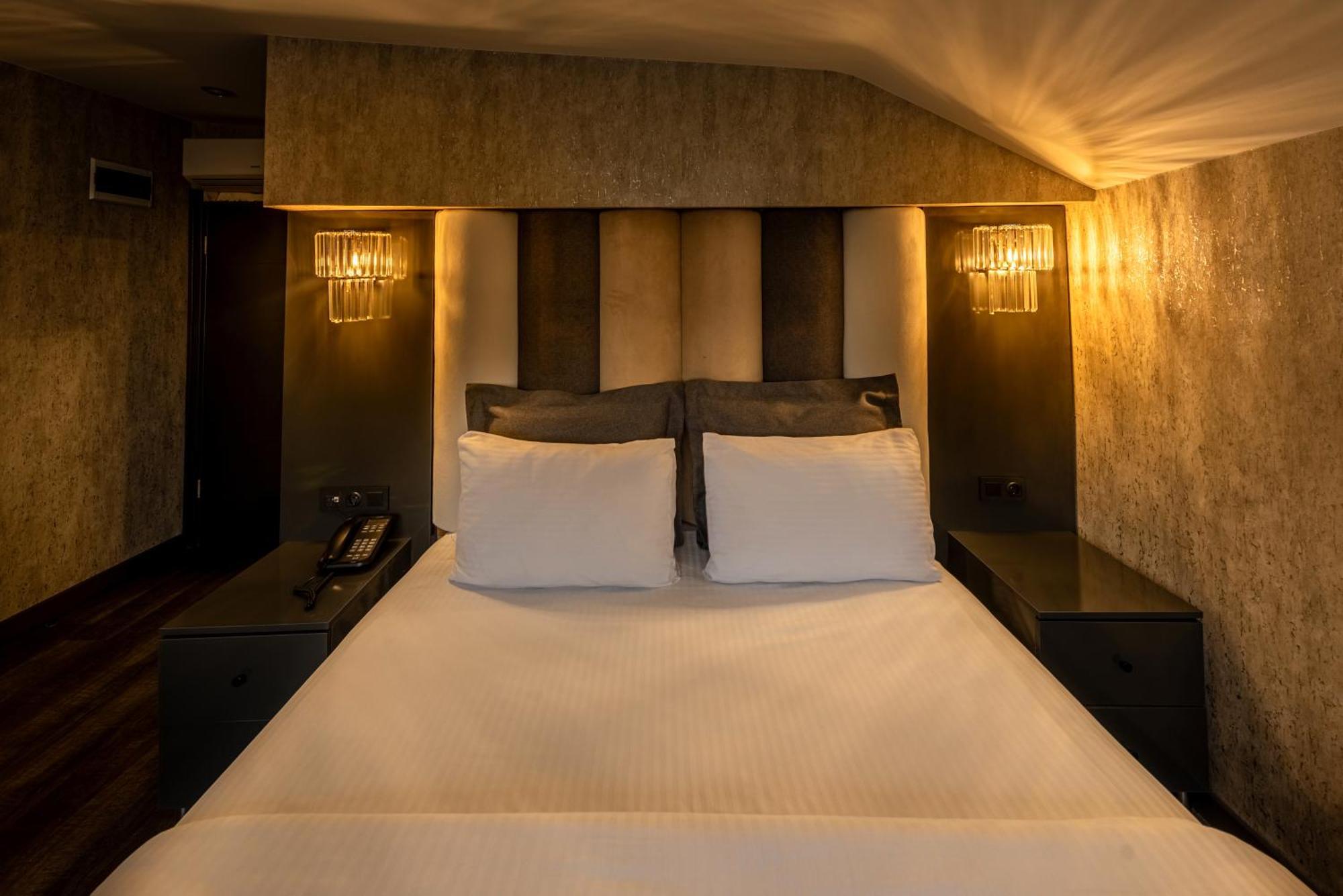 Golden Dream Otel อิสตันบูล ภายนอก รูปภาพ